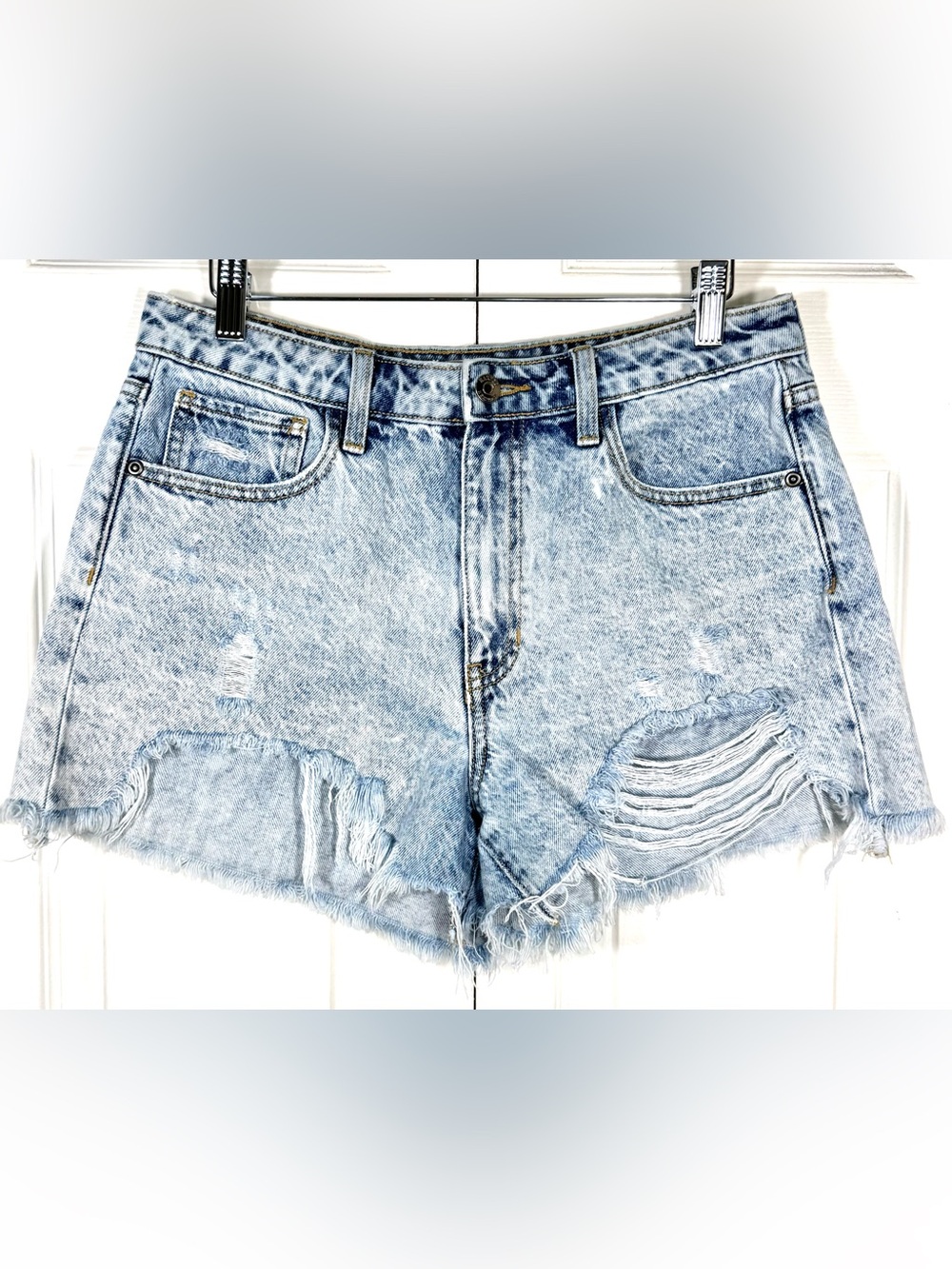Harper Heritage Ultra High Rise Distressed Cutoff Denim Shorts Light Wash Sz 2